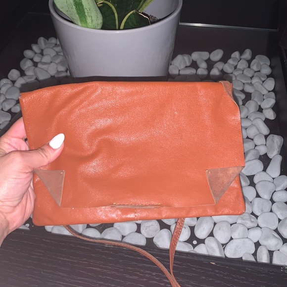 Topshop brown crossbody walltet - Picture 6 of 12